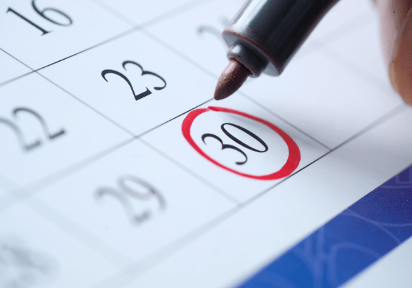 Comment préparer son déménagement en 30 jours : planning détaillé
